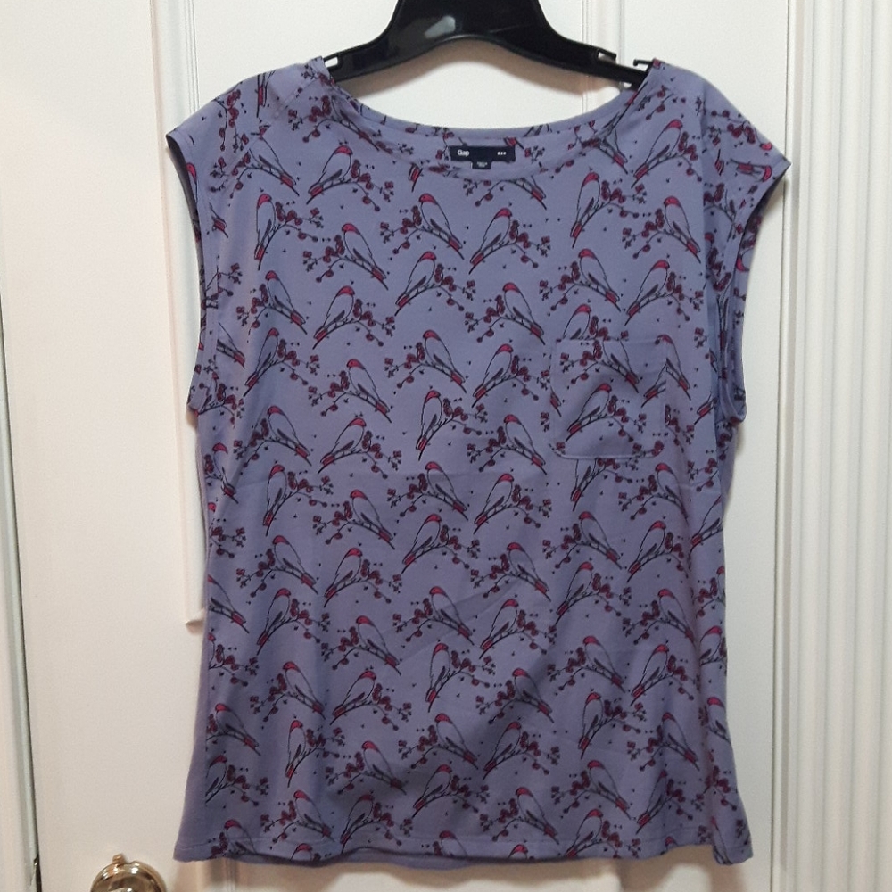 🛍️ GAP blouse with bird pattern - Picture 2 of 3